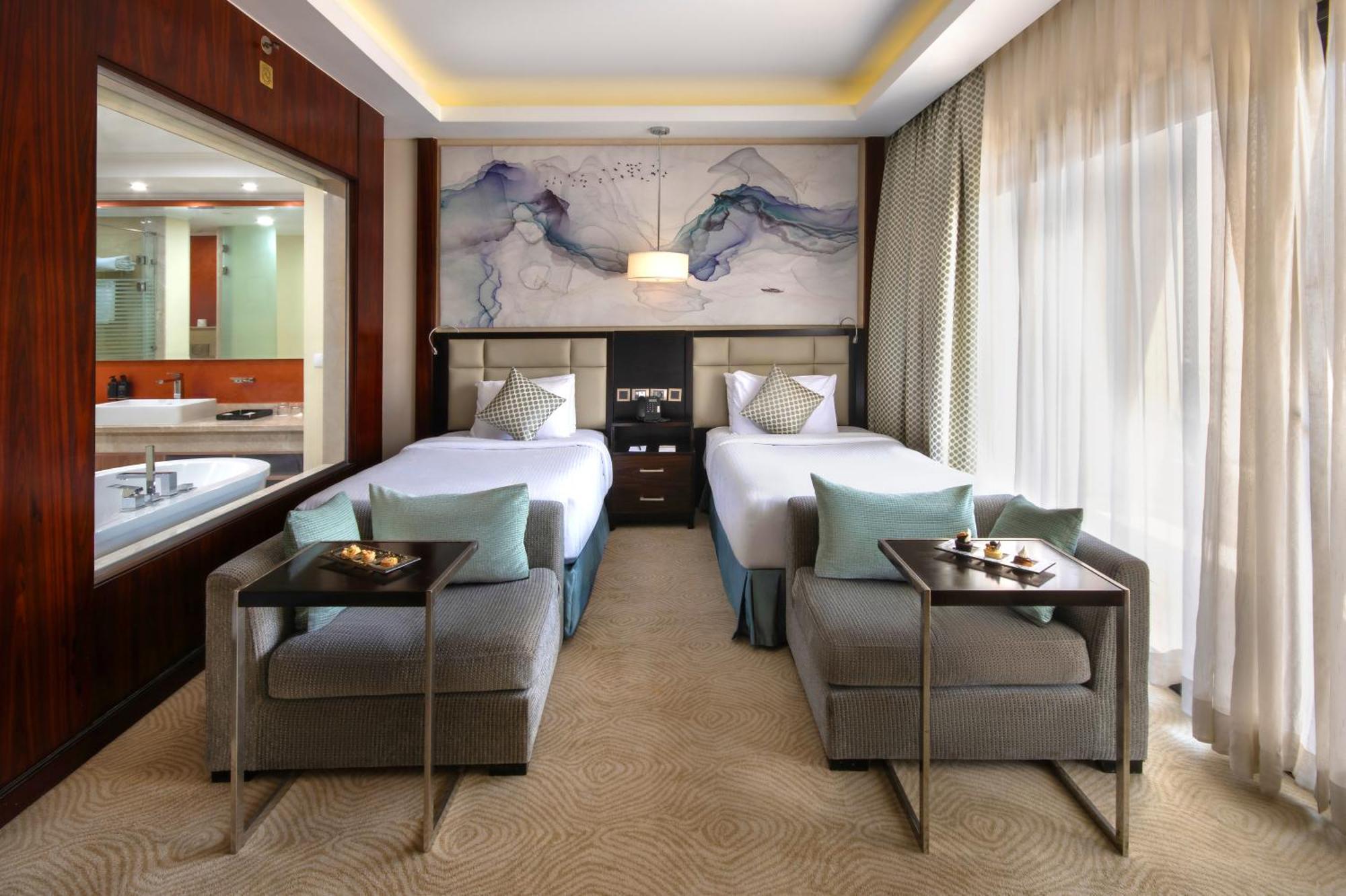 Triumph Luxury Hotel Kairo Zimmer foto Deluxe Room